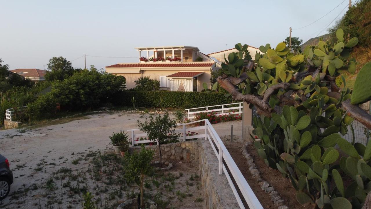 Michelino House Bed & Breakfast Parghelia Luaran gambar