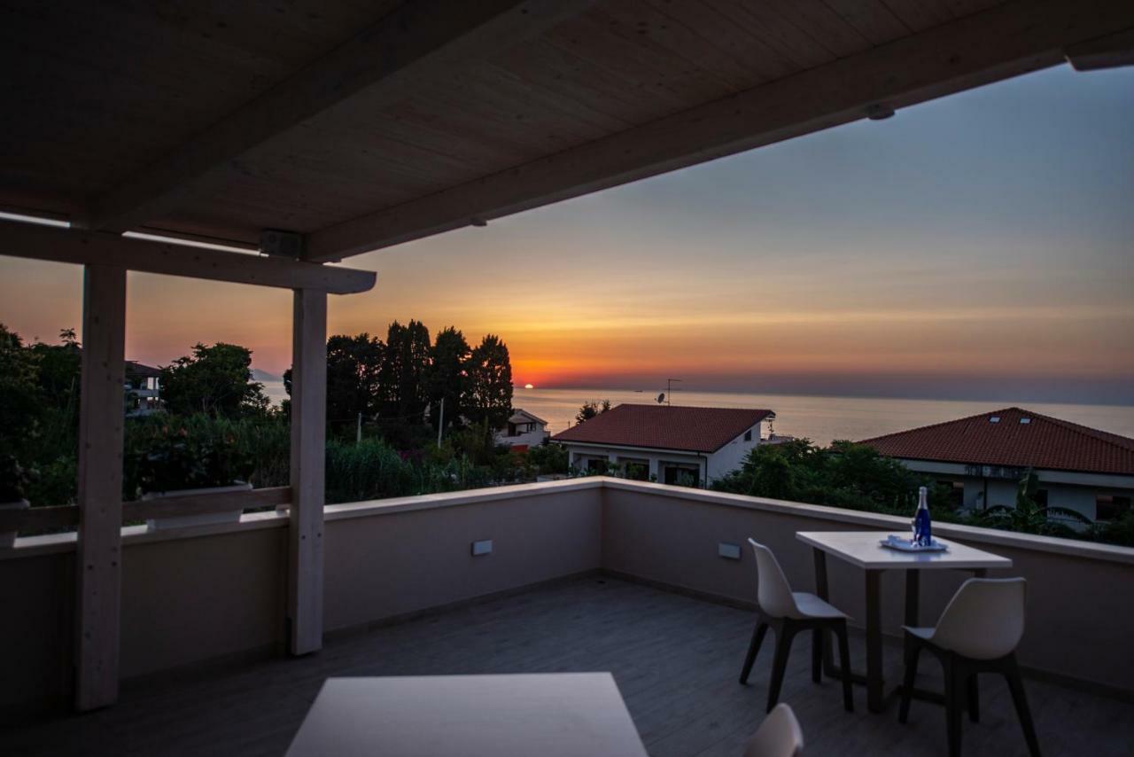 Michelino House Bed & Breakfast Parghelia Luaran gambar